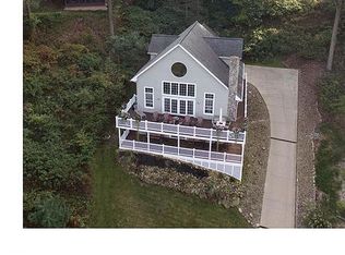 293 W Mohawk Dr, Malvern, OH 44644
