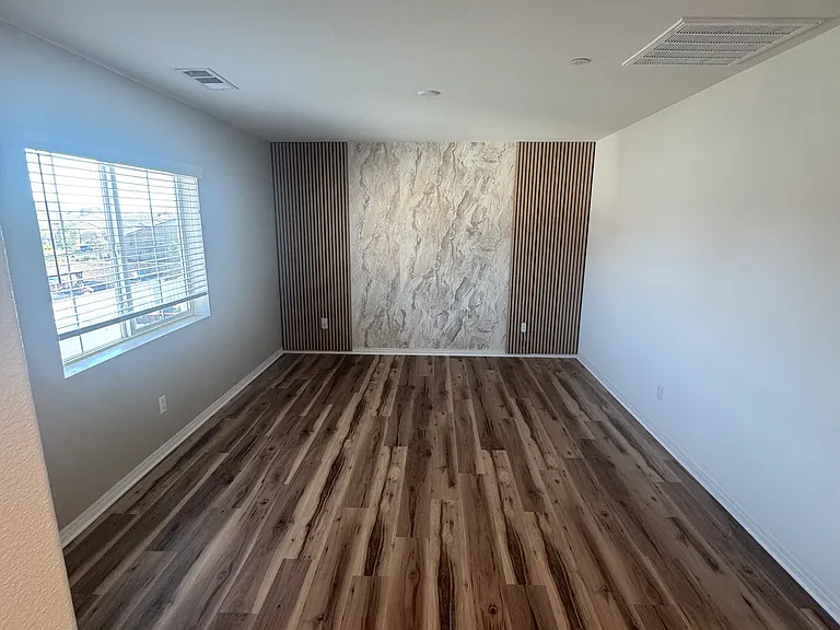 5161 Rowel St — Photo 18