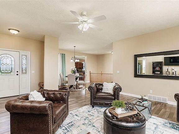 5th image of 3932 Plains Dr