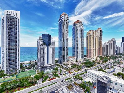 18001 Collins Ave #2010, North Miami Beach, FL, 33160