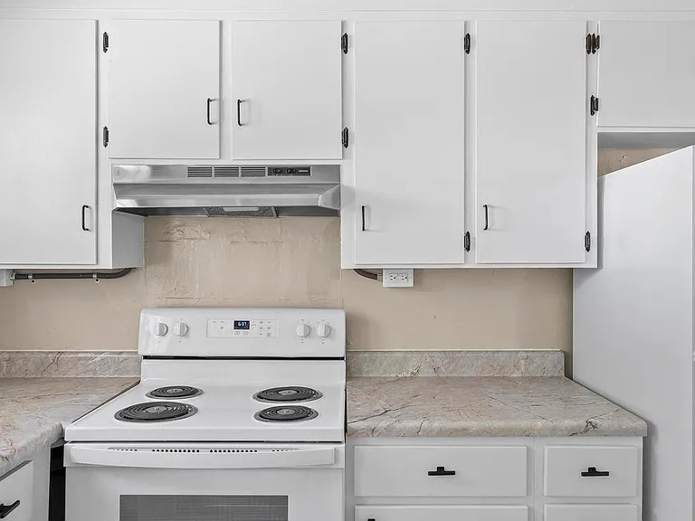 300 Richlands Ave #2 — Photo 10