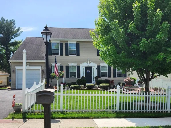 4311 Sunset Ave, Newportville, PA 19056