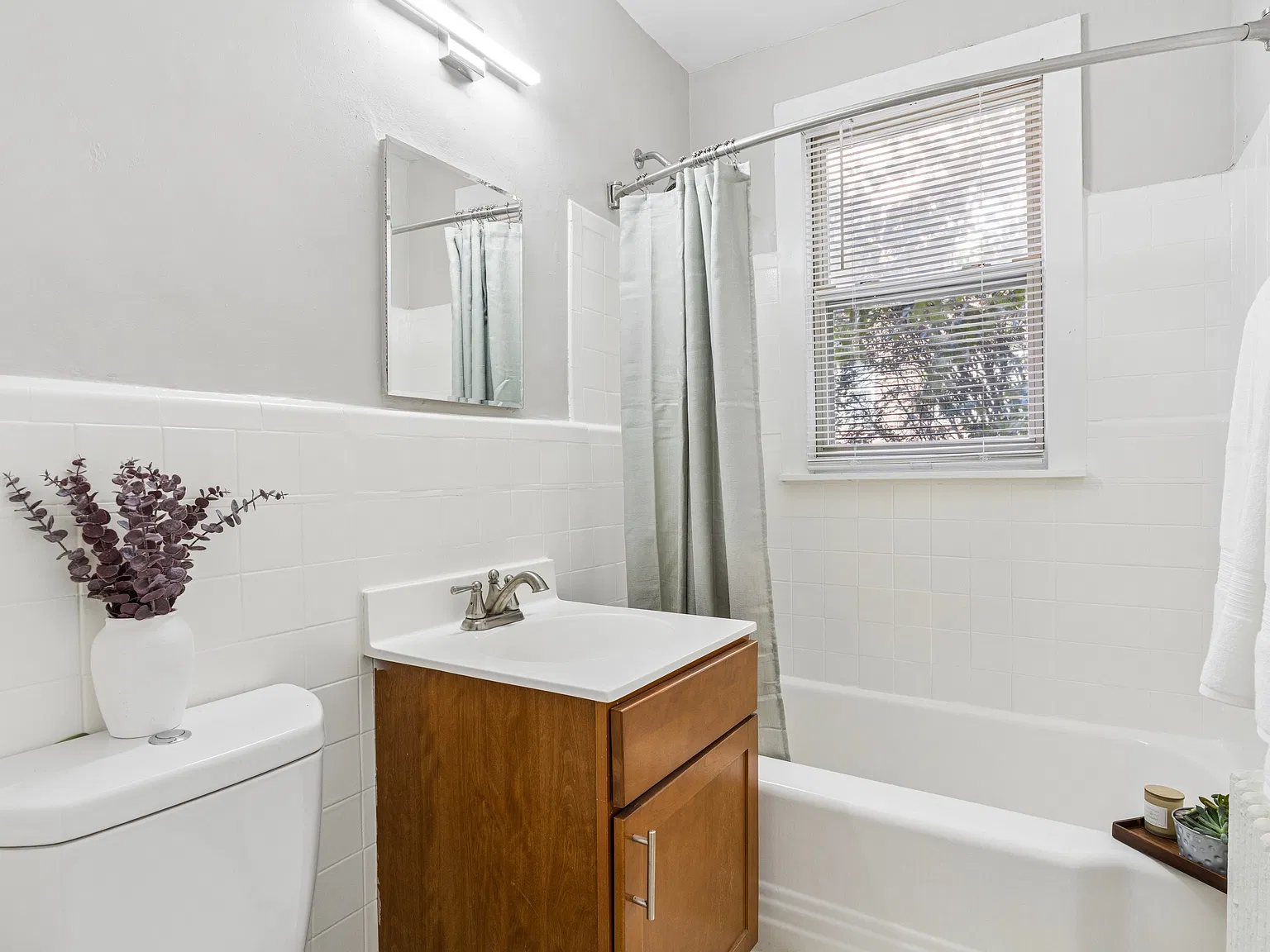 The Glenwood Apartments — Photo 4