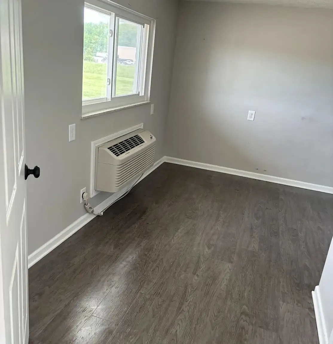 Penwood — Photo 4