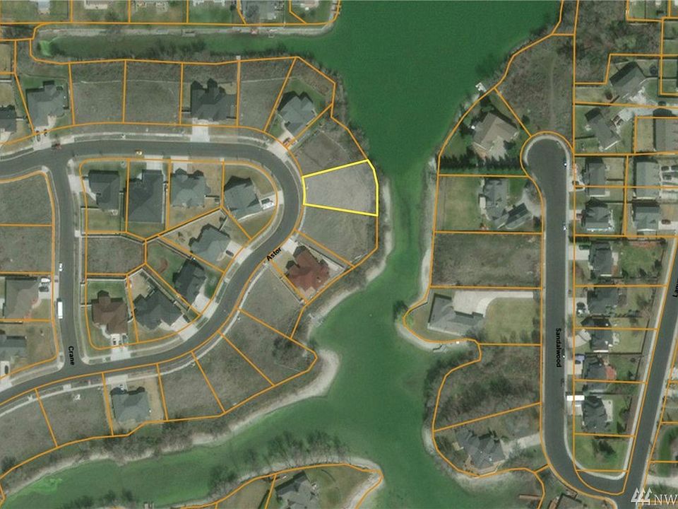1st image of 436 S Astor Loop NE