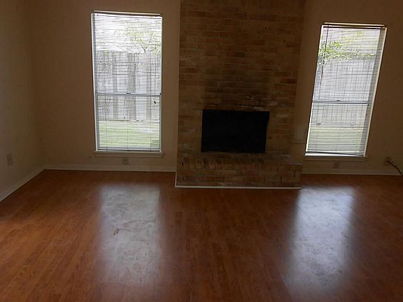 5th image of 10806 Odyssey Ct