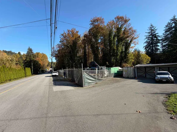 9870 287th St, Maple Ridge, BC V2W 1K9