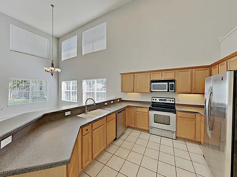 113 Red Maple Ct — Photo 8
