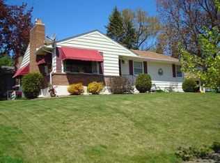 2301 E 2nd St, Duluth, MN 55812