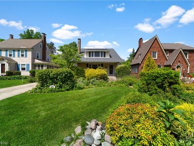 2476 Eaton Rd, University Heights, OH, 44118