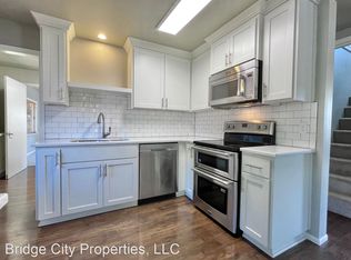 9420 SW 74th Ave, Tigard, OR 97223