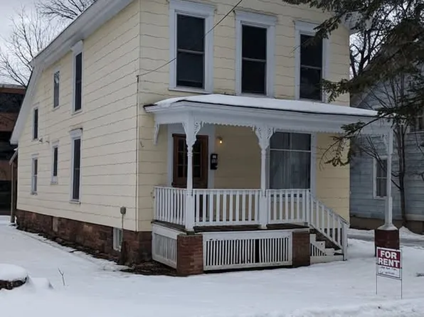 12 State St, Potsdam, NY 13676