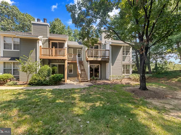 8639 Beekman Pl #39D, Alexandria, VA 22309
