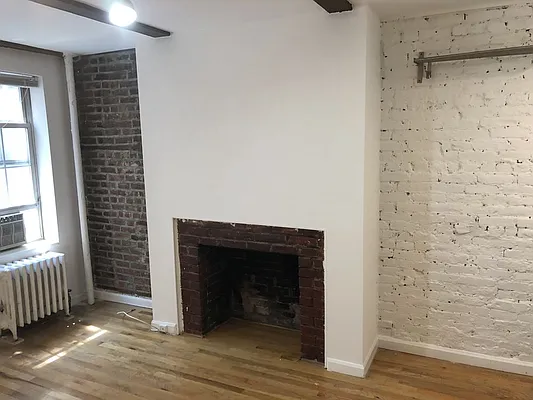 Rented by Sky Management | media 23