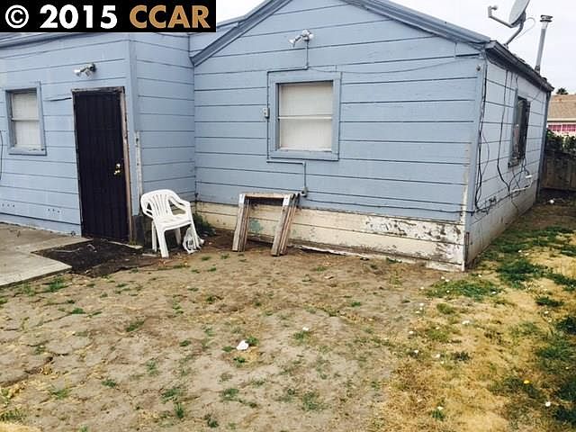 1st image of 2901 Center Ave