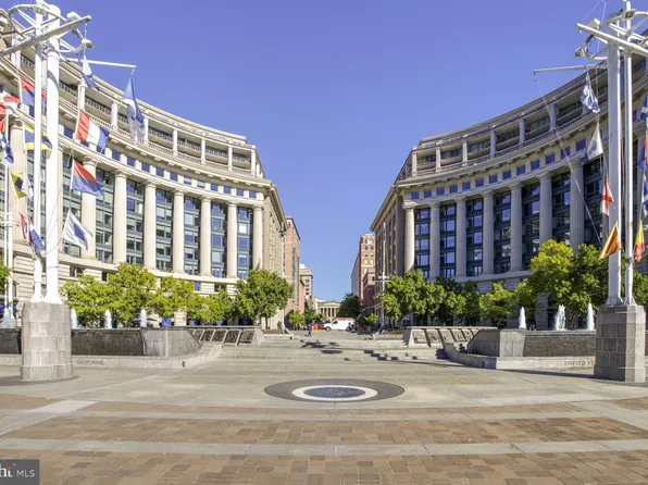 801 Pennsylvania Ave NW APT 1001, Washington, DC 20004