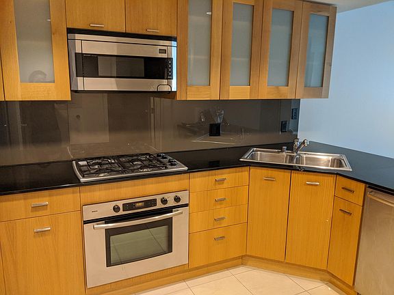 3rd image of 333 1st St Unit N406