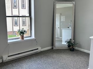 401 Seminary St APT 11, Pennsburg, PA 18073