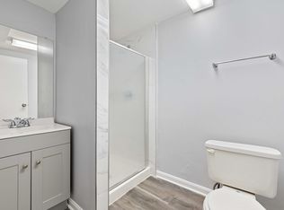 634 Lakeworth Dr, Gaithersburg, MD 20878
