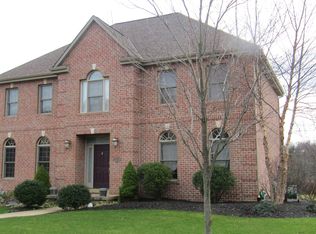214 Dorsay Valley Dr, Cranberry Township, PA 16066