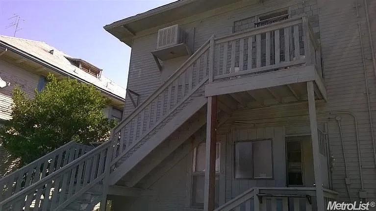 1 bed, 600 sqft, $1,050 — Photo 3
