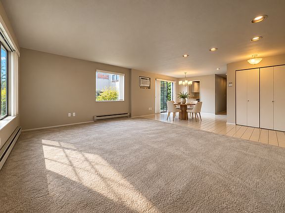 5th image of 610 Aloha St #204A