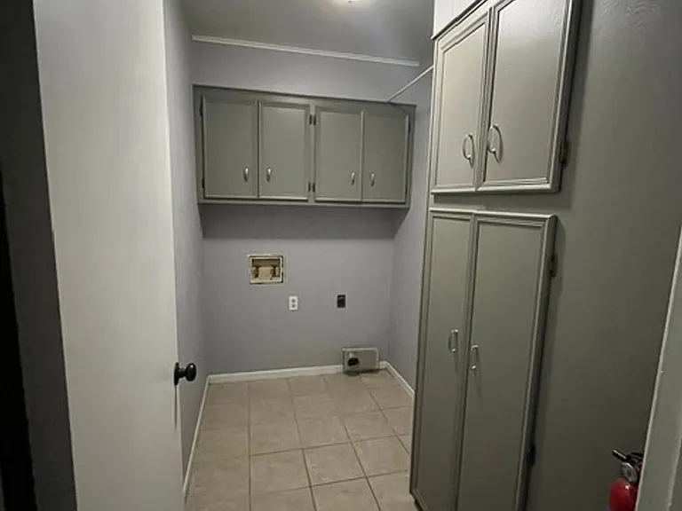 8033 Weehunt Ct — Photo 24