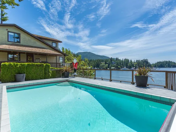 4836 Sinclair Bay Rd, Sunshine Coast, BC V0N 1S1