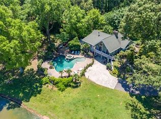 14316 Beatties Ford Rd, Huntersville, NC 28078