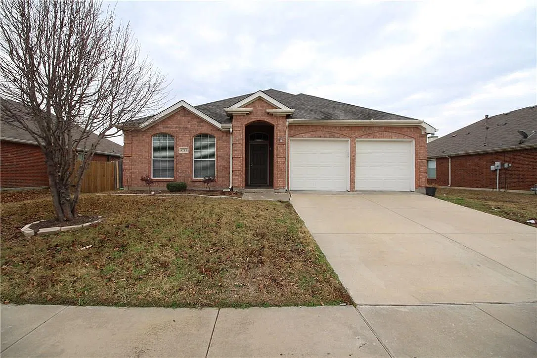 3 bed, 1756 sqft, $2,700 — Photo 1