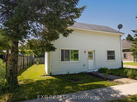 3rd image of 190 Munroe St