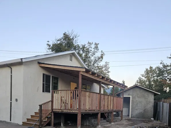 42 Reginato Rd #2, Mount Shasta, CA 96067
