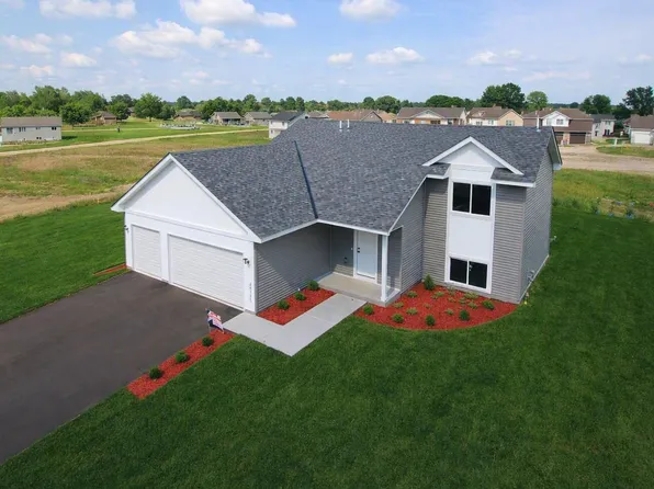 24135 Polk St NE, East Bethel, MN 55005