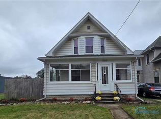 2003 Airport Hwy, Toledo, OH 43609