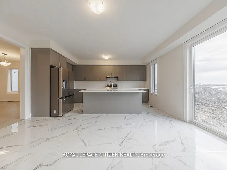 26 Wesley Brooks St — Photo 10