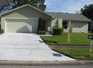 3035 Chattan Ct, Palm Harbor, FL 34684