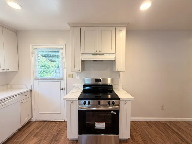 780 San Juan Dr — Photo 3