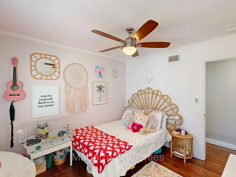 2342 Fordham Dr — Photo 35