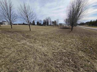 1 Prairie Hill Rd, Waupun, WI 53963