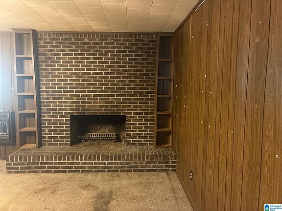 3rd image of 525 Aldridge Rd