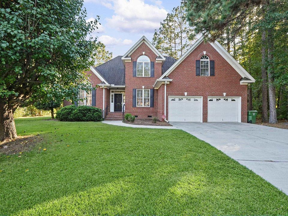 1st image of 106 Arbor Place Dr