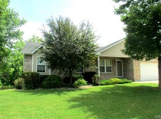 2209 Brookview Dr, Washington, MO 63090
