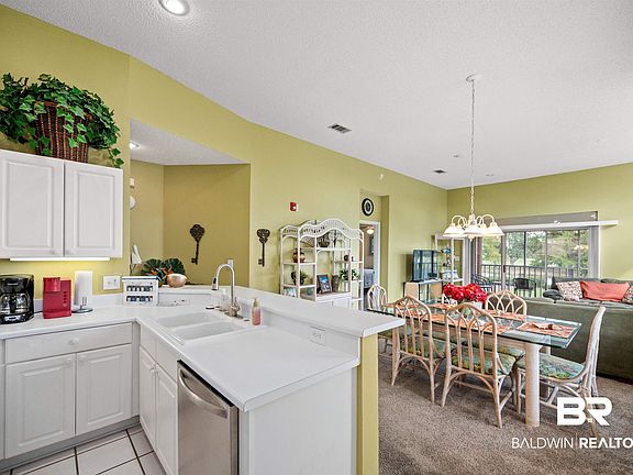 5th image of 3736 Cypress Point Dr APT 207B