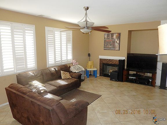 5th image of 1251 N Palm Ave