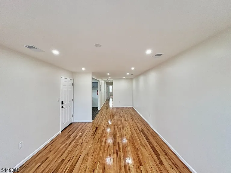 156 Ridgewood Ave #1 — Photo 33