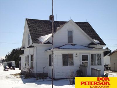 206 E 6th St, Wynot, NE, 68792