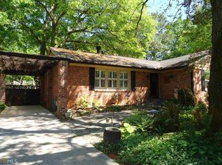 1489 Brook Valley Ln NE, Atlanta, GA 30324