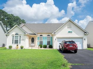37275 Longboat Ct, Greenbackville, VA 23356