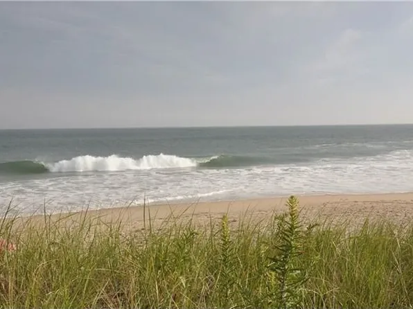 455 Atlantic Ave, Westerly, RI 02891