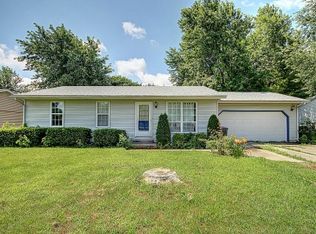 707 E Jackson St, Tolono, IL